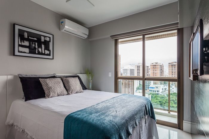 amenajari interioare amenajare dormitor modern cu balcon