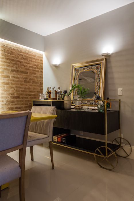 loc de luat masa servieta mini bar pentru apartamente