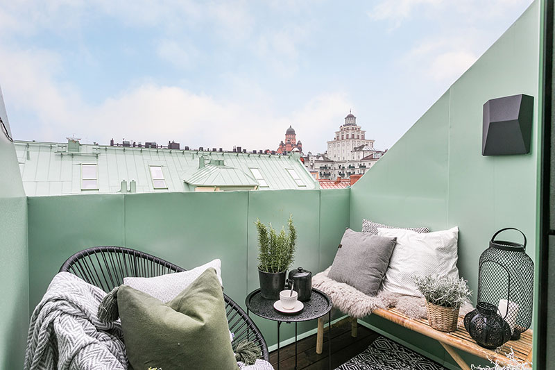 idee amenajare balcon garsoniera in mansarda idei amenajare garsoniera poze