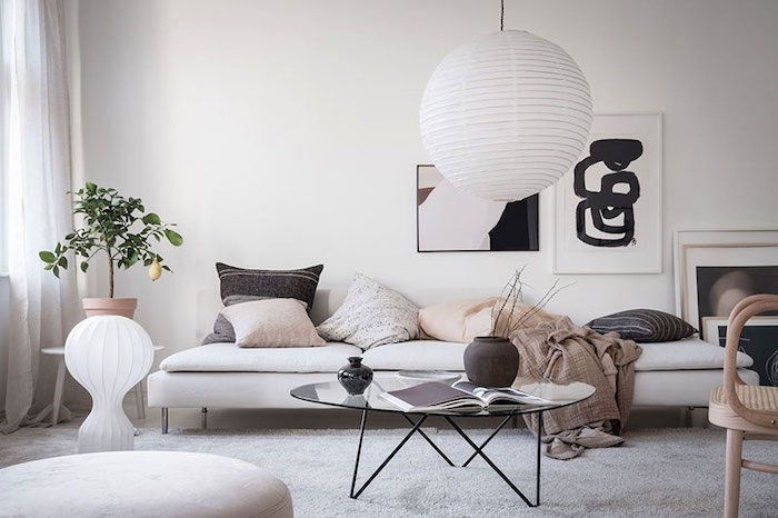 Apartament amenajat in stil scandinav cu lemn si textile naturale